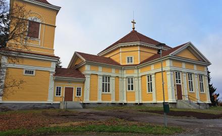 Sahalahden kirkon julkisivuremontti - Rakentajat Saarikko Oy